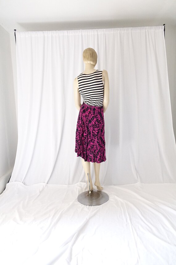 high waist skirt fuchsia black leaves vintage 198… - image 7