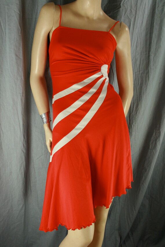 red white sundress - image 3