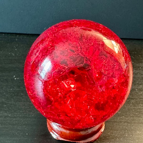 Red crackled quartz sphere