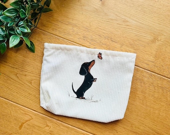 Fabric pouch with dachshund & butterfly - cosmetic bag - for dog lovers - gift idea for dachshund enthusiasts - dachshund motif fabric bag