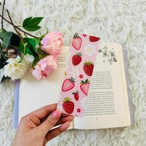 Bookmark Strawberries - Bookmark for Summer - Sweet Bookmark Gift - Bookworm - Reading - Bookie - For all who love to read
