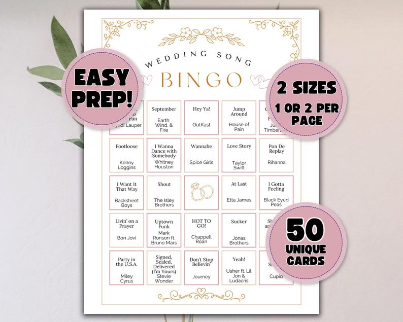 Puede incluir: Un juego de bingo de canciones de boda imprimible con fondo blanco y detalles florales dorados. El juego incluye t&iacute;tulos de canciones y el texto "EASY PREP!", "2 SIZES 1 OR 2 PER PAGE" y "50 UNIQUE CARDS" en c&iacute;rculos rosas.