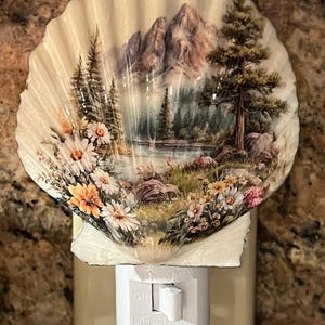 Landscape Scallop Shell Night Light