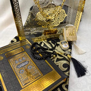 Personalized Black Pleksi Quran Gift Set | Luxury Islamic Gift with Gold Details | Ramadan Eid Hajj Umrah Wedding Keepsake