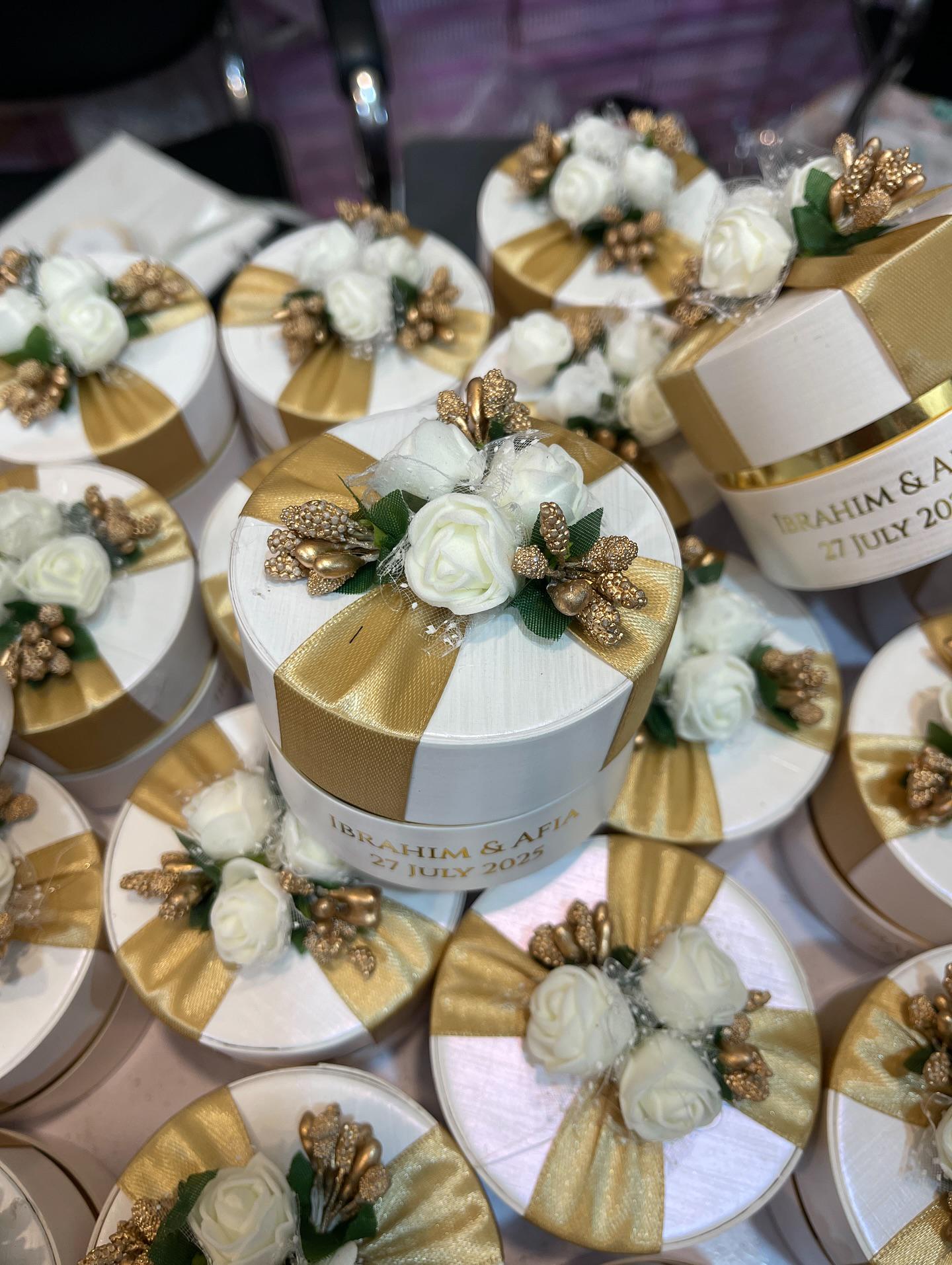 Wedding Favor Boxes, Gift Boxes, Wedding Decorated Box - Etsy