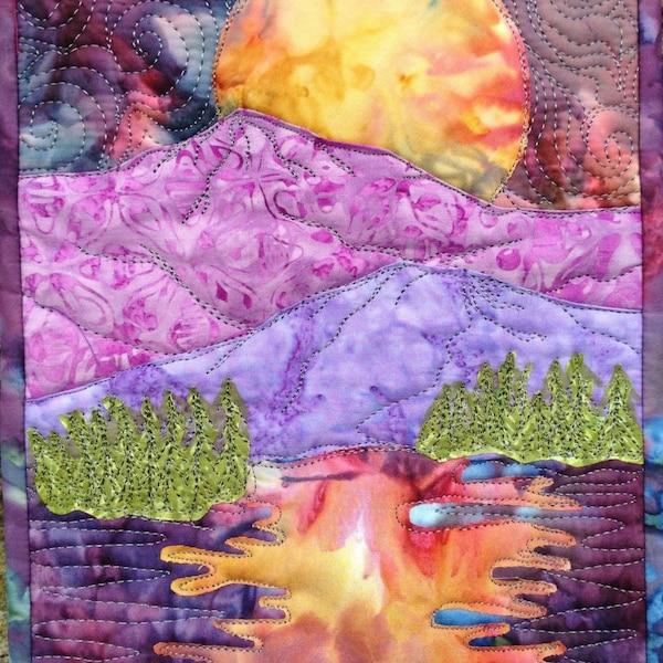 easy landscape art quilt pattern tutorial : moon over the mountains