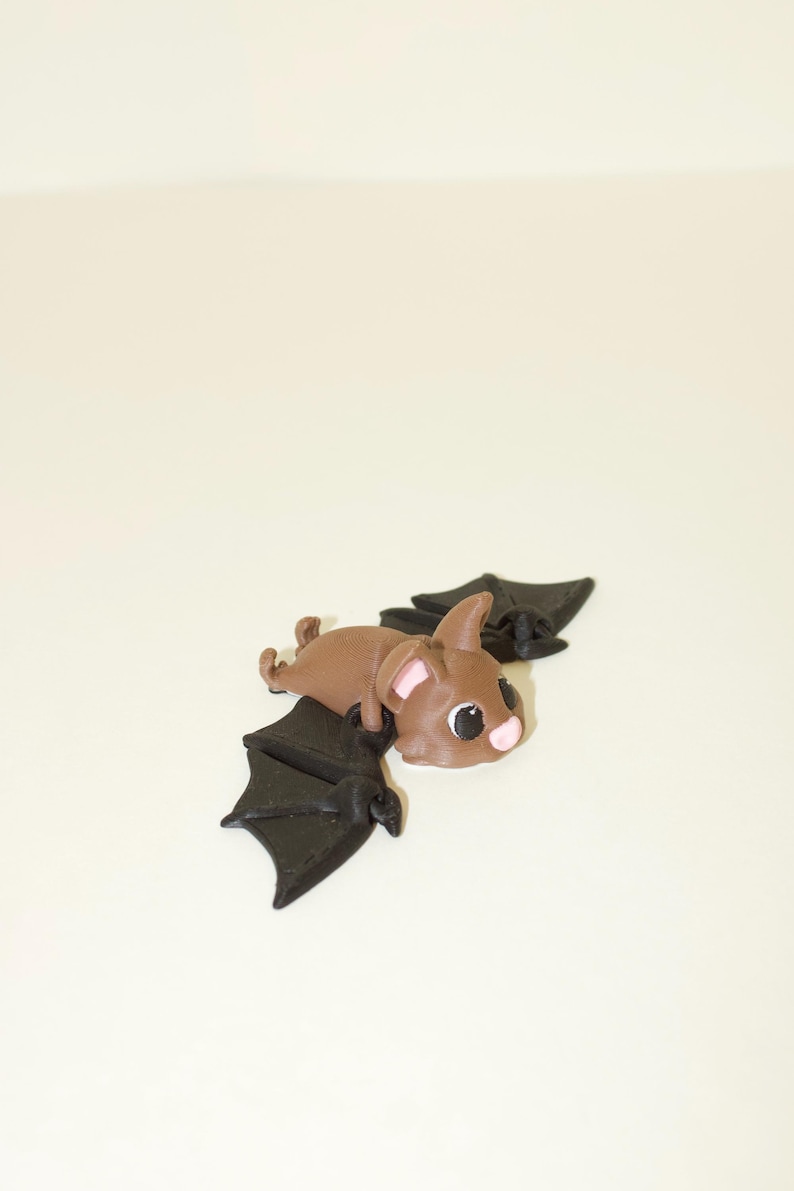 Flexi Articulated Bat – Cute 3D Printed Toy | Beaming Bat Fidget Animal ...