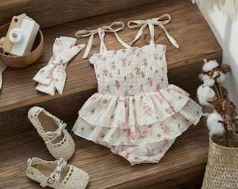 Baby Girl Floral Romper Set.  SIZE- 0–6 Months