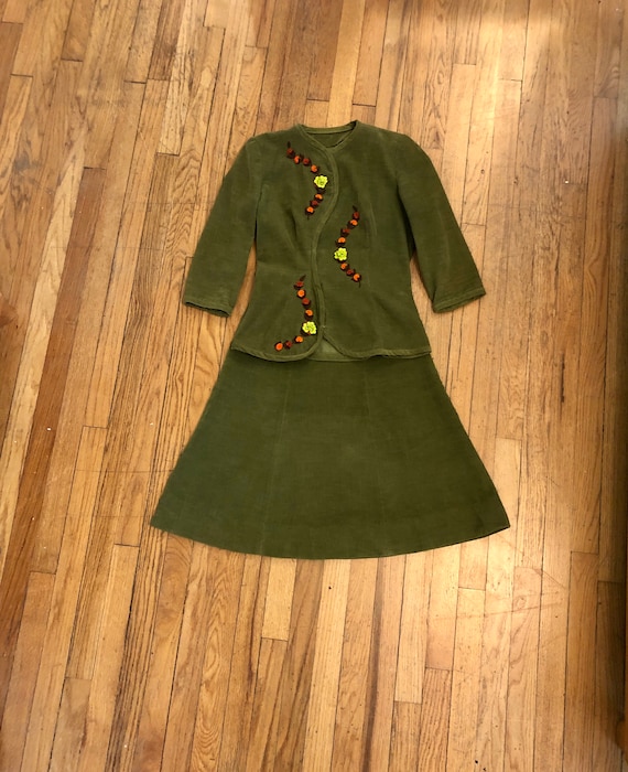 Green Cordoroy 2pc Embroidered Suit jacket Skirt E