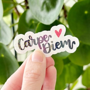 Sticker holographique transparent "Carpe Diem"