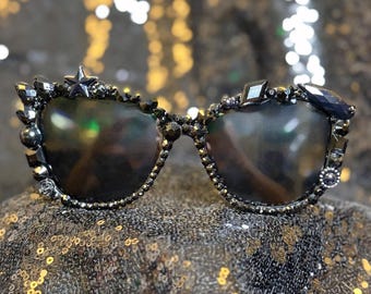 Black Rhinestone Sunglasses (Stand Out & Sparkle!)