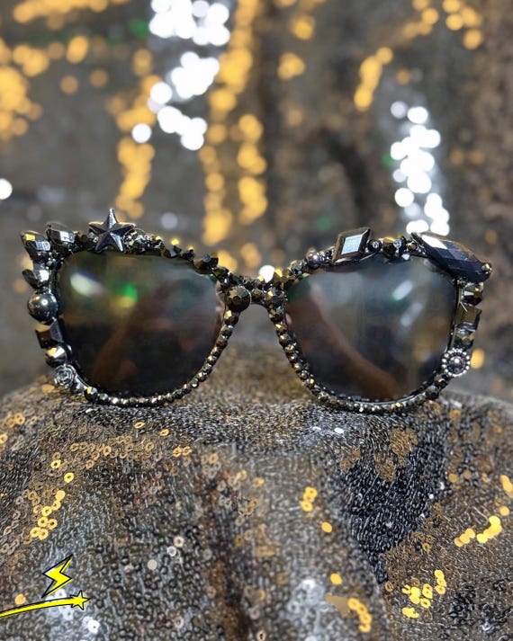 Black Rhinestone Sunglasses (stand Out & Sparkle!) - Etsy Israel display picture 1