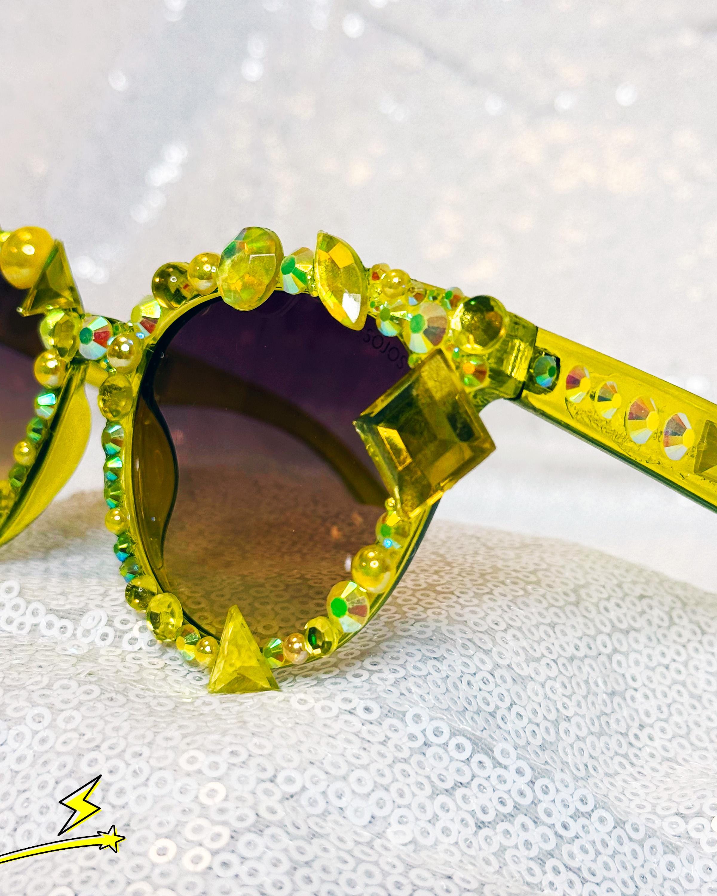 Bright Yellow Fashion Sunglasses with Rhinestones Womens Large Rhinestone Show Light Rim Trim Metal Rim  main image 3