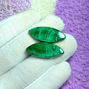Natural Green Pair Malachite Gemstone Loose Cabochon, Smooth Green Malachite Pair Gemstone, Flat Back Malachite Pair, matched pair .