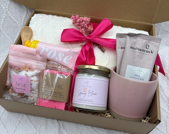 Mothers Day Gift, Blush Rose Self Care Gift Box | Spa Gift Set for Her | Cozy Blanket & Candle Care Package | Birthday| Hygge  Cozy Gift