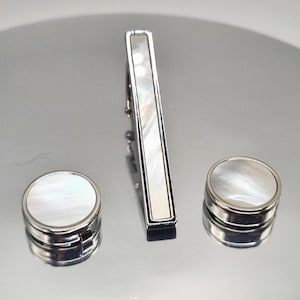 Silver Mother of Pearl Cufflink and Tie Bar Set: Classic Men&#39;s Jewelry