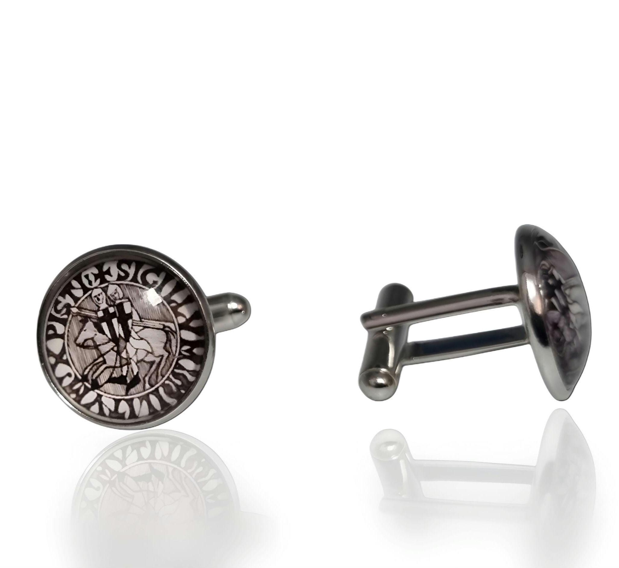 Boutons De Manchette Médiévaux - Bouclier Argenté - Style Armes Et Armures
