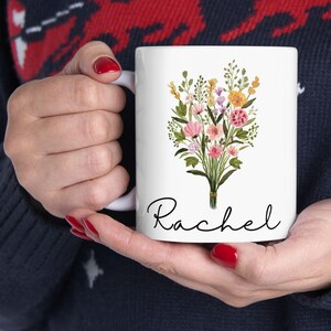 Custom Coffee Mug, Personalized Bridesmaid Mug, Bridal Party Gift, Flower Mug, Birthday Gift, Gifts for Her/Mom/Women