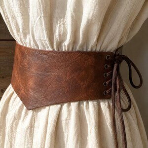 Retro-PU-Leder-Taillengürtel, mittelalterlicher Gothic-Ziergürtel, Renaissance-Festival-Accessoire für Männer und Frauen Bild 2