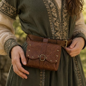 Steampunk Leather Belt Pouch, Vintage Medieval Waist Bag, Renaissance Viking Festival Wallet Accessory