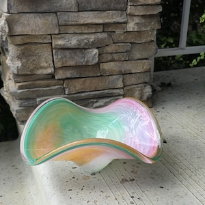 Freeform Wave Dish Hand-Blown Art Glass Bowl Vintage Murano-Style  – Swirl of Green, Pink, Orange & White