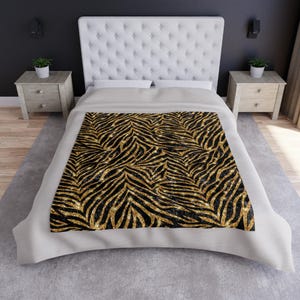 Luxurious Crushed Velvet Blanket, Golden Zebra Print, Elegant Decor, Soft 50&#39; x 60&quot; Throw, Perfect Any Occasion Gift for Her/Him.