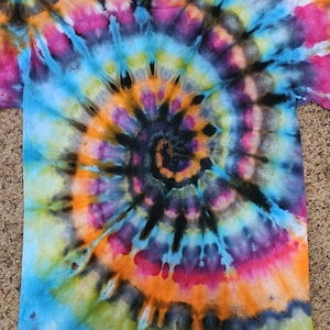 Koszulka z nadrukiem spiralnym Tie Dye Ice Dyed