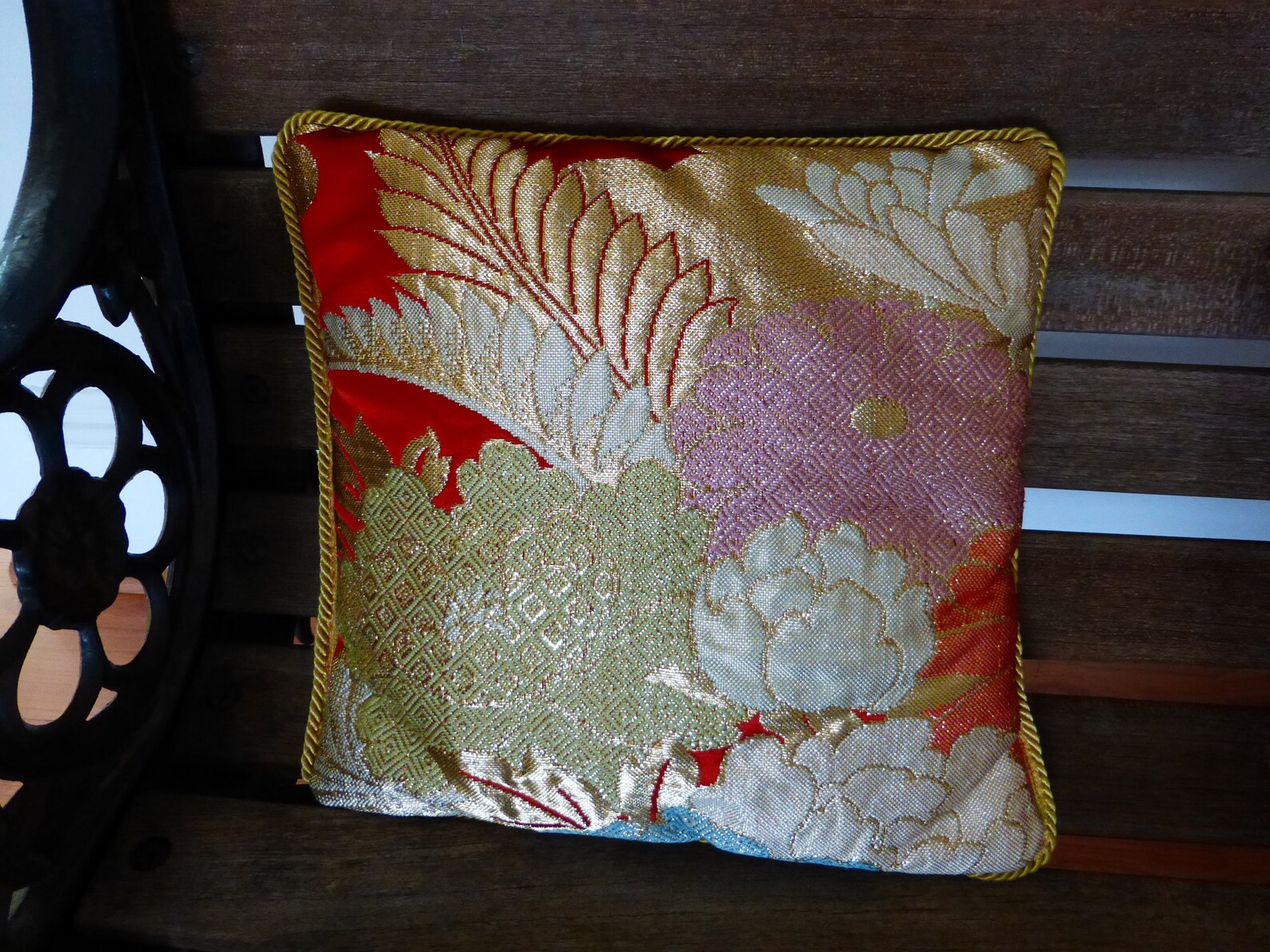 2 Small Square Decorative PILLOWS Made From a VINTAGE OBI 11 Etsy