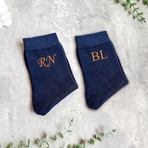 Personalized Groomsman Socks,Embroidery Groomsmen Socks for Wedding,Custom Name Groom Socks,Wedding Gift for Him,Gift for Groomsmen