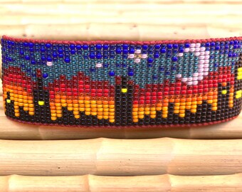 Noches de Ciudad, City Nights Beaded Bracelet with Skyline, Stars, and Moon