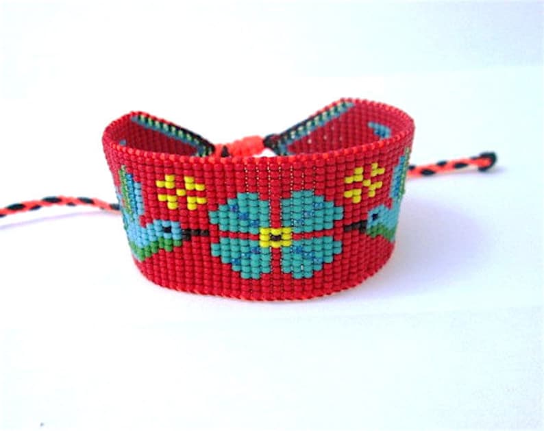 Red and Blue Beaded Hummingbirds and Flower Bracelet image 1