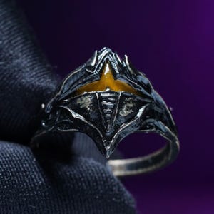 Fanmade Calamity Ring - Dark Souls Collection – Artisan Fantasy Inspired Souls Game Rings  – Premium 950 Silver Gamer Jewelry