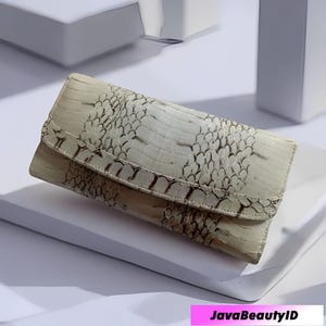 Genuine Snake Skin Women's Wallet Elegant Stylish and Comfortable,Snake Skin,Exotic Wallet,Color Wallet,Men's Wallet,Leather Wallet
