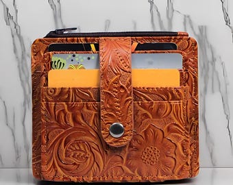 Portafoglio unisex in pelle per carte, mini borsetta con motivo floreale lavorato, porta carte compatto in pelle di vacchetta, portafoglio in vera pelle di vacchetta, perfetto sia per uomo che per donna.