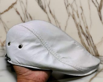 Coppola bianca in vera pelle da uomo, coppola bianca in vera pelle, classico cappello da pilota Gatsby, berretto regolabile in stile Peaky, berretto da golf unico