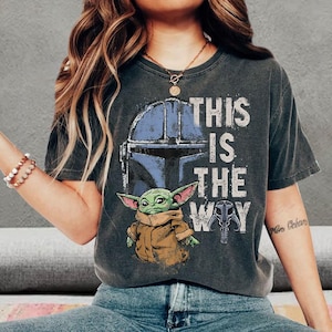 Mandalorian Grogu Shirt, Bab Yoda T-Shirt, Star Wars This Is The Way Tee, Disneyland Family Trip, 90s Style Star Wars image 1