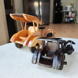 Wooden Pedicab miniature - Wooden Vehicle Vintage Pedicab or Becak - Antique and Uniqeu Handicraft - Classic Transportation figurines