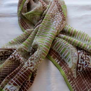 Cocoa Chiffon Silk ECHO long scarf brown green off white image 1