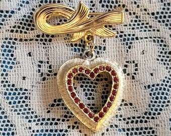 Heart Brooch Pin red gold small