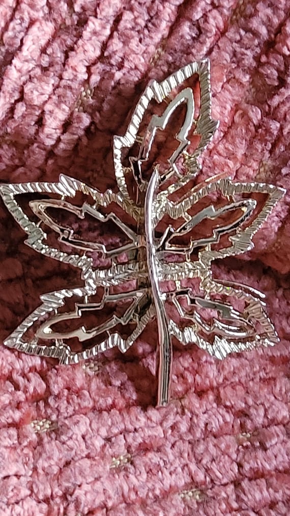 Maple Leaf Brooch Trifari silvertone open work