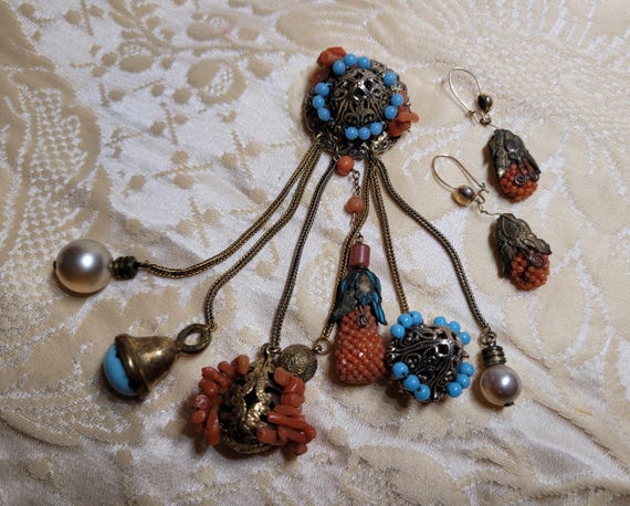 Amazing Rare Adele Simpson Brooch Chatelane coral… - image 2