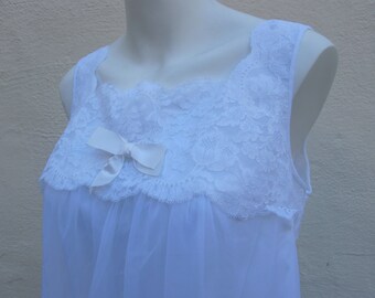 Bridal Baby Doll Shadowline small white lace short vintage