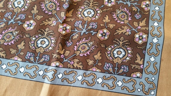 Beauty Echo Silk Scarf square brown
