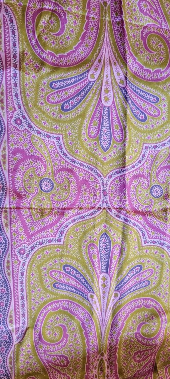 Long Silk MET Scarf lavender Metropolitan Museum M