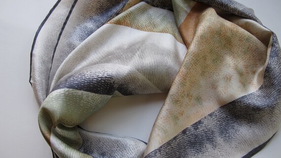 Vintage Echo silk scarf peach gray sage green ora… - image 2