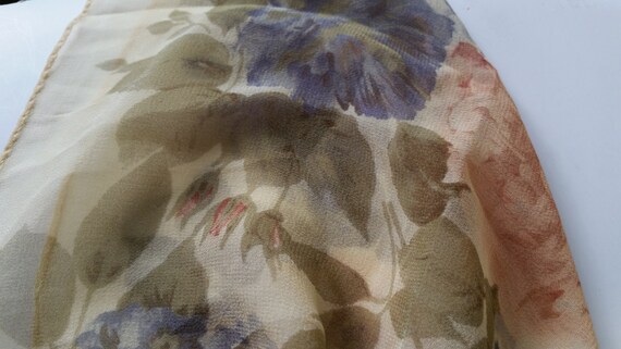 Lovely Silk Floral Ellen Tracy Scarf 2024017 - image 4