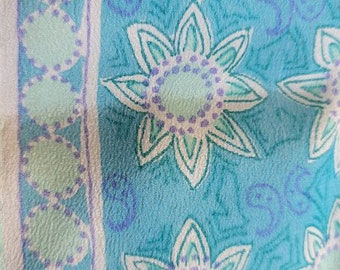 Vintage Vera Ladybug Scarf aqua blue daisies Veracrepe blend Label