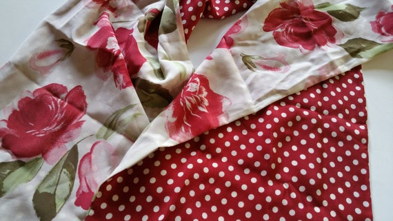 Rose Beauty Saldarini silk scarf red 20231129 - image 3