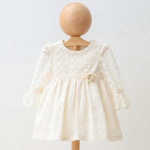 Baby Girl Dress – Cream Lace & Cotton Muslin Outfit, Long Sleeve Dress for Birthday or Special Occasion”