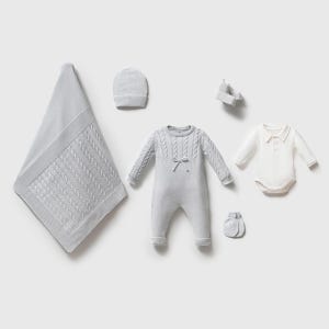 Knit Newborn Coming Home Outfit: 6-Piece Organic Cotton Set